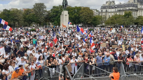франција-протести