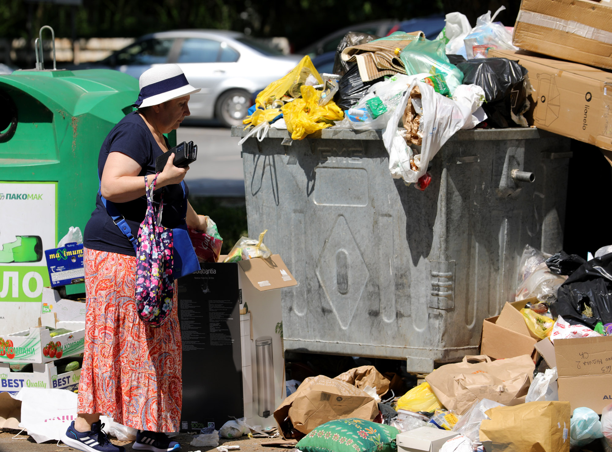 Советот на Град Скопје изгласа забрана за фрлање отпад од 22 часот навечер до 6 часот наутро