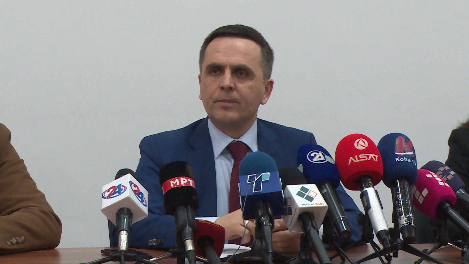 Касами: Влен не бара предвремени избори, но е подготвена за нив и уверена во победа