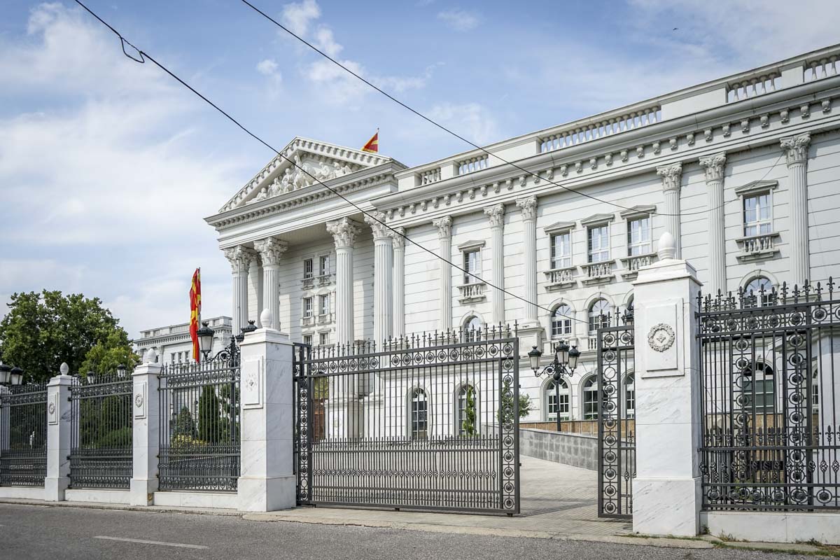 Владата донесе одлука за вонредни контроли на сите фирми за производство на медицински канабис