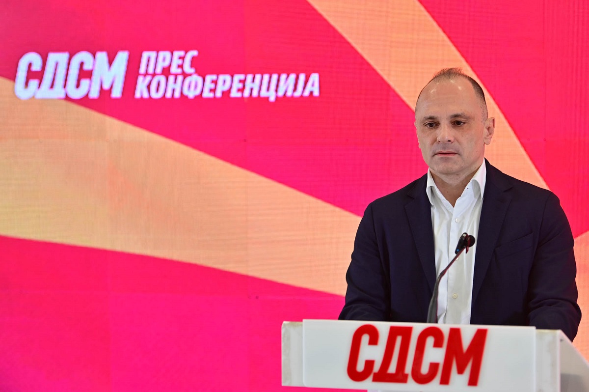 Филипче: Немам врска со која било фирма за марихуана, власта прави дефокус