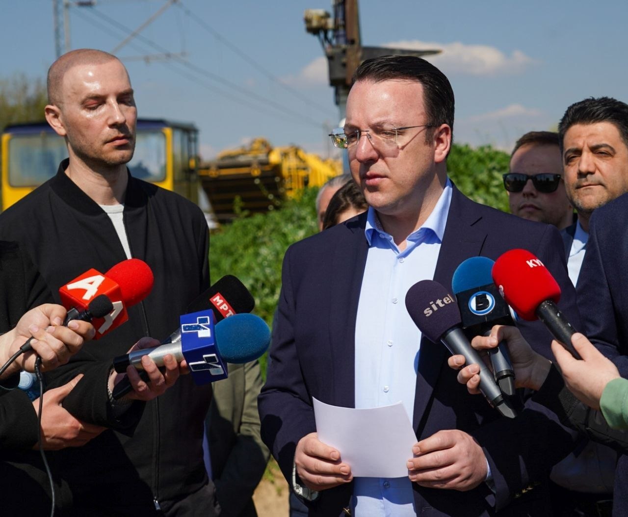 Николоски: Првата линија од проектот „Градски воз“ треба да биде готова до јуни, а пуштена во употреба на 1 септември