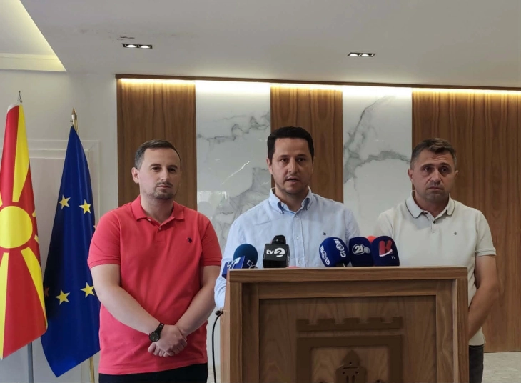 Директорката на гостиварски „Комуналец“ е суспендирана од работа – објави градоначалникот Лимани